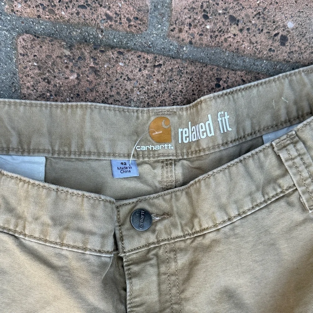 Carhartt Men's Khaki Cargo Shorts tan cotton relaxed fit